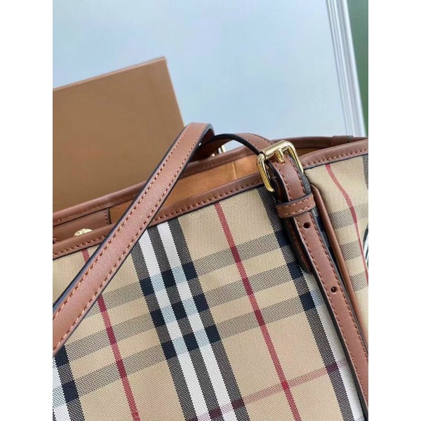 Túi BURBERRY siêu xịn