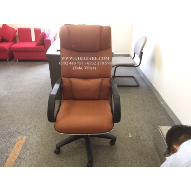 GHẾ GIÁM ĐỐC MÀU NÂU BAO VẬN CHUYỂN CÁC QUẬN HCM