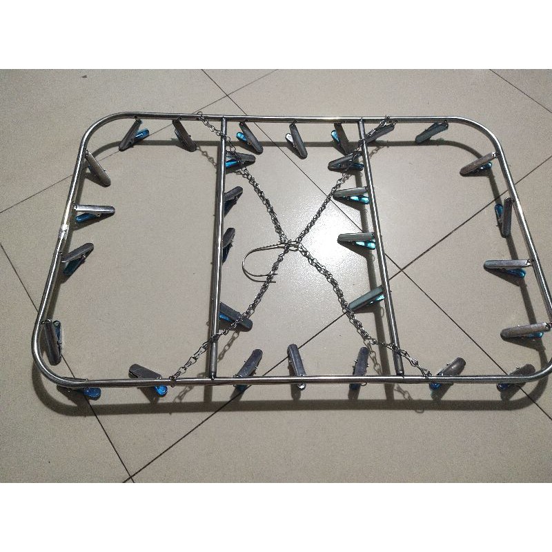 Móc dù chùm 28 kẹp phơi quần áo trẻ em