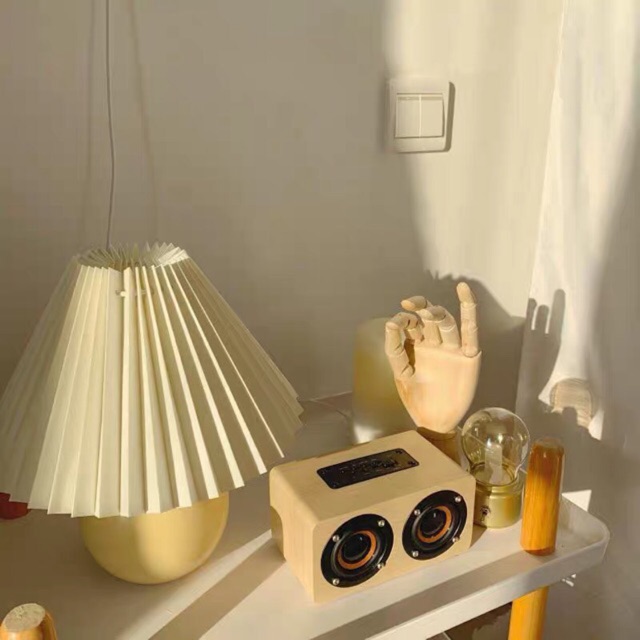 Loa nghe nhạc, loa bluetooth vân gỗ phong cách Bắc Âu - Decor nhà Sò