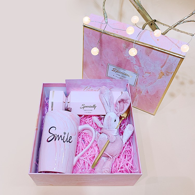 Bộ quà tặng Small gift big smile - Món quà nhỏ niềm vui lớn (Xám/Hồng) | BigBuy360 - bigbuy360.vn