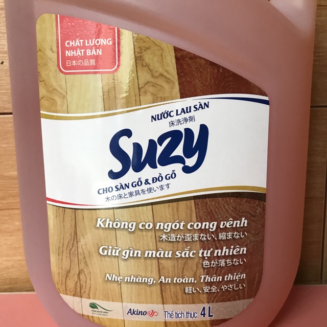 Nước lau sàn gỗ SUZY 4l chất lượng nhật bản