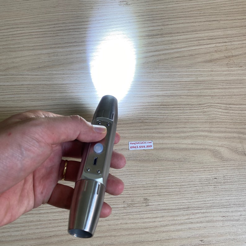 Đèn pin kiểm tra đá quý, kiểm tra xe, giấy tờ cao cấp Solomon 9723 có 4 màu ánh sáng
