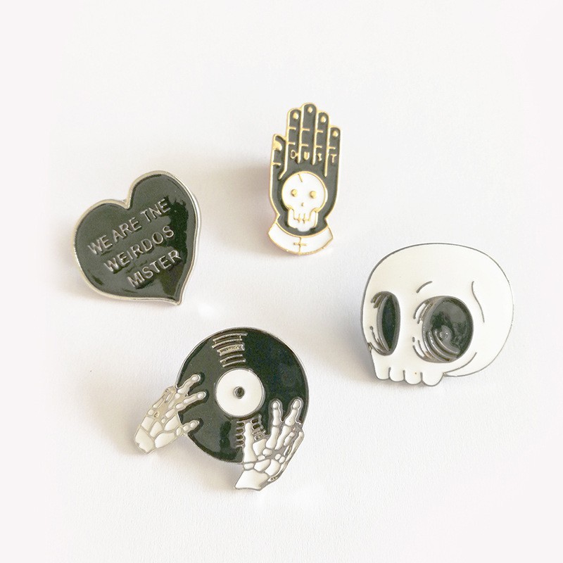 Kẹp cài cổ áo hình đầu lâu, bàn tay phong cách Punk #
