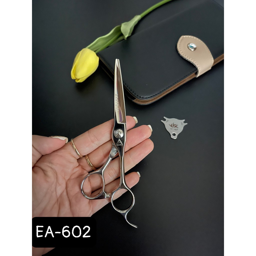 Kéo cắt tóc VIKO EA-602
