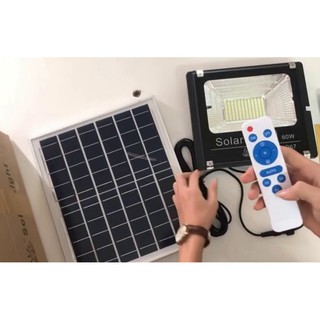 Đèn năng lượng mặt trời 60w (Siêu sáng) 121 led, đúng công suất, bảo hành 3 năm