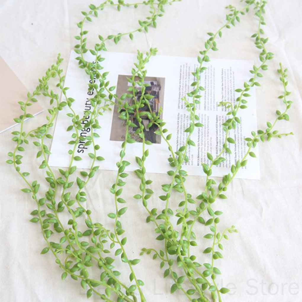 Chùm lá giả dùng trang trí đa năng tiện dụng