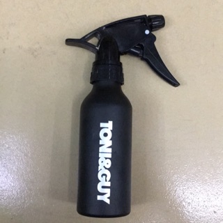 Bình xịt nước toni&Guy