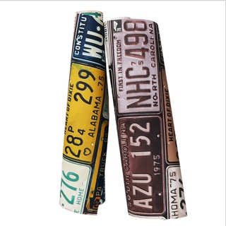 Giấy dán tường decal biển số xe
