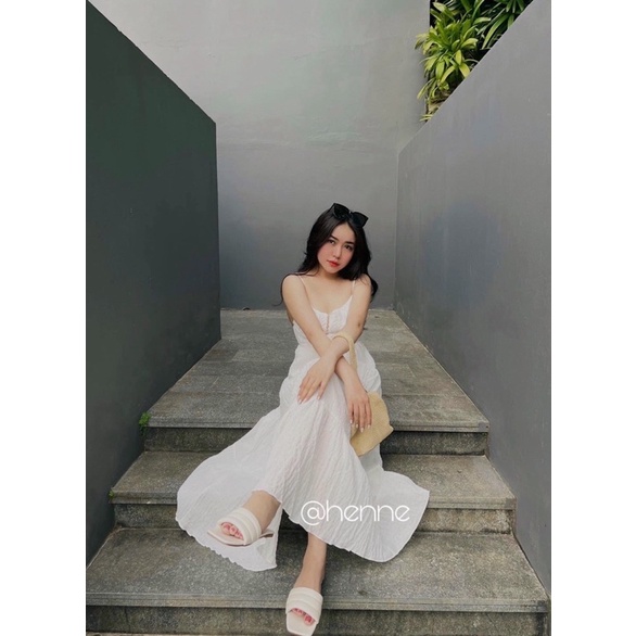 HENNE - Dép lê quai ngang bản phồng hàng đẹp