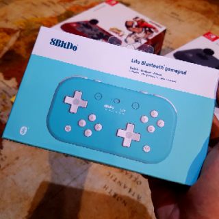 Tay cầm chơi Game 8Bitdo Lite