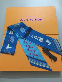 Khăn bản nhỏ hiệu