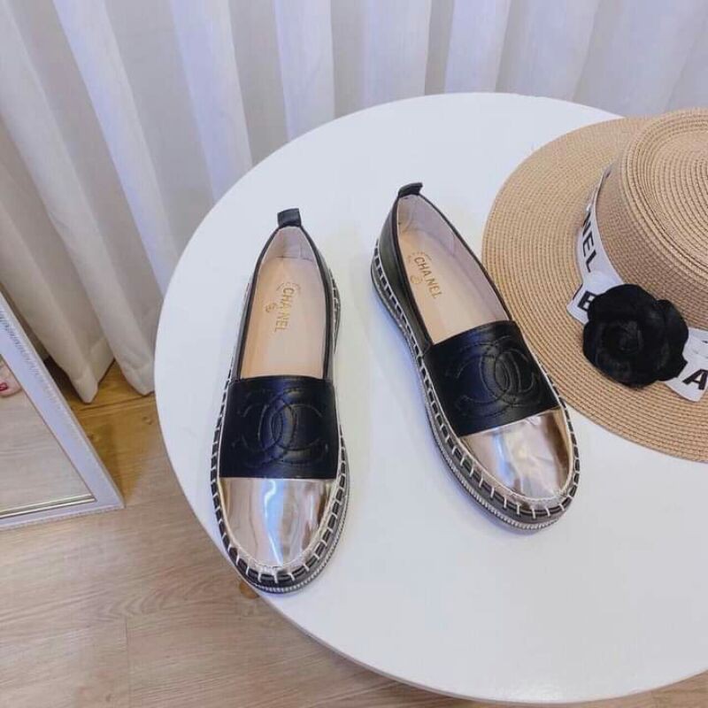 giày slip on đế bánh mì 5cm mũi ánh bạc cn