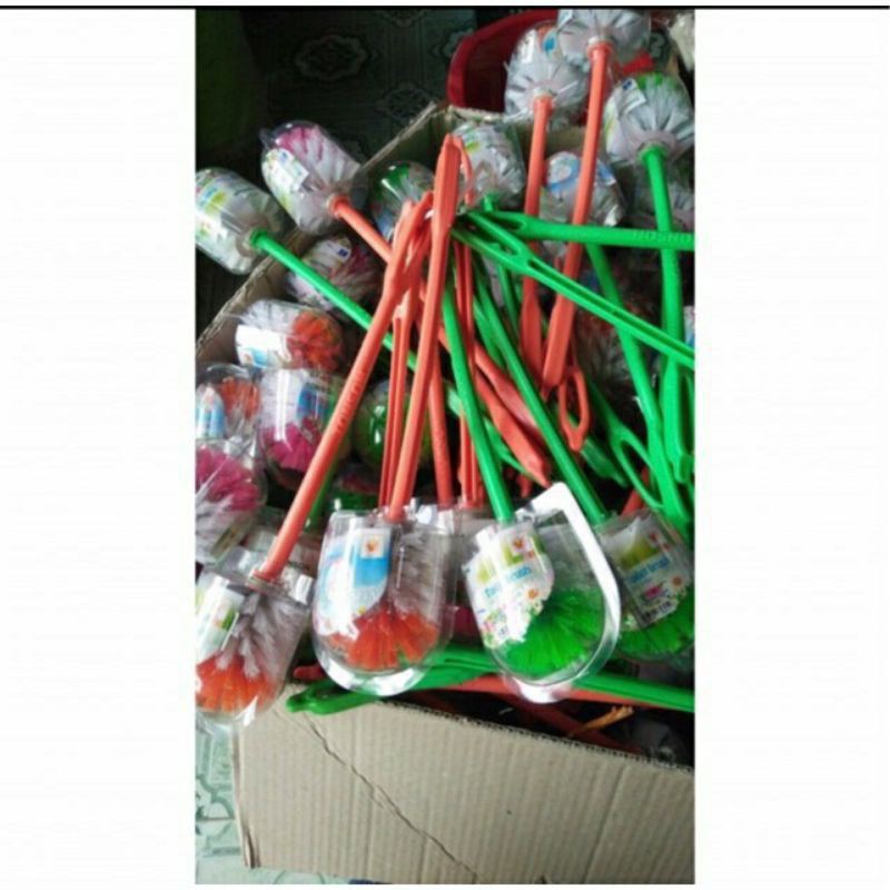 Cọ chùi tolet, bàn chà tolet