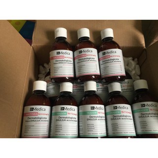 Sữa Rửa Mặt Giúp Giảm Mụn, Làm Sạch Sâu Bielenda Dr Medica Anti-acne Dermatological Cleansing Emulsion 250ml