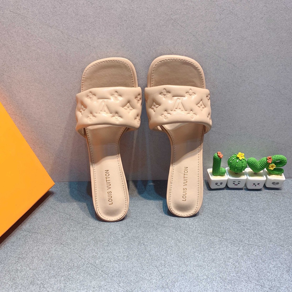 Guốc LV nữ màu nude - hàng chuẩn - fullbox