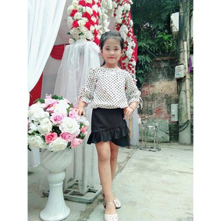 sét váy chấm bi và chân váy