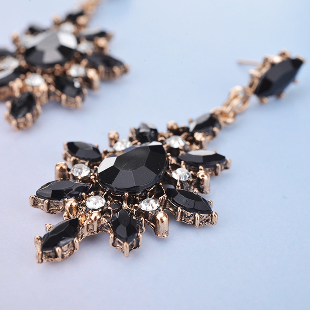 Khuyên tai tạo hình hoa cách điệu đính đá sang trọng lộng lẫy cho nữ