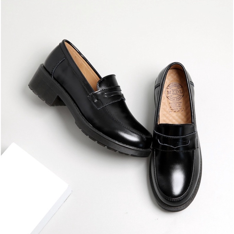 Giày da nữ Loafers