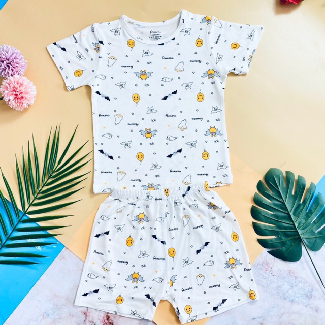 Mẫu mới cài vai avaler