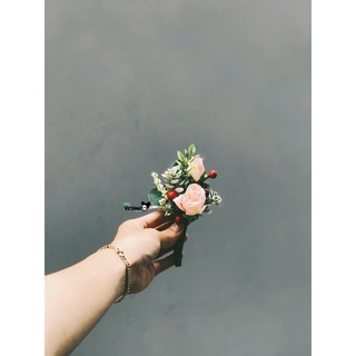 Cài áo chú rể - tone hồng cam