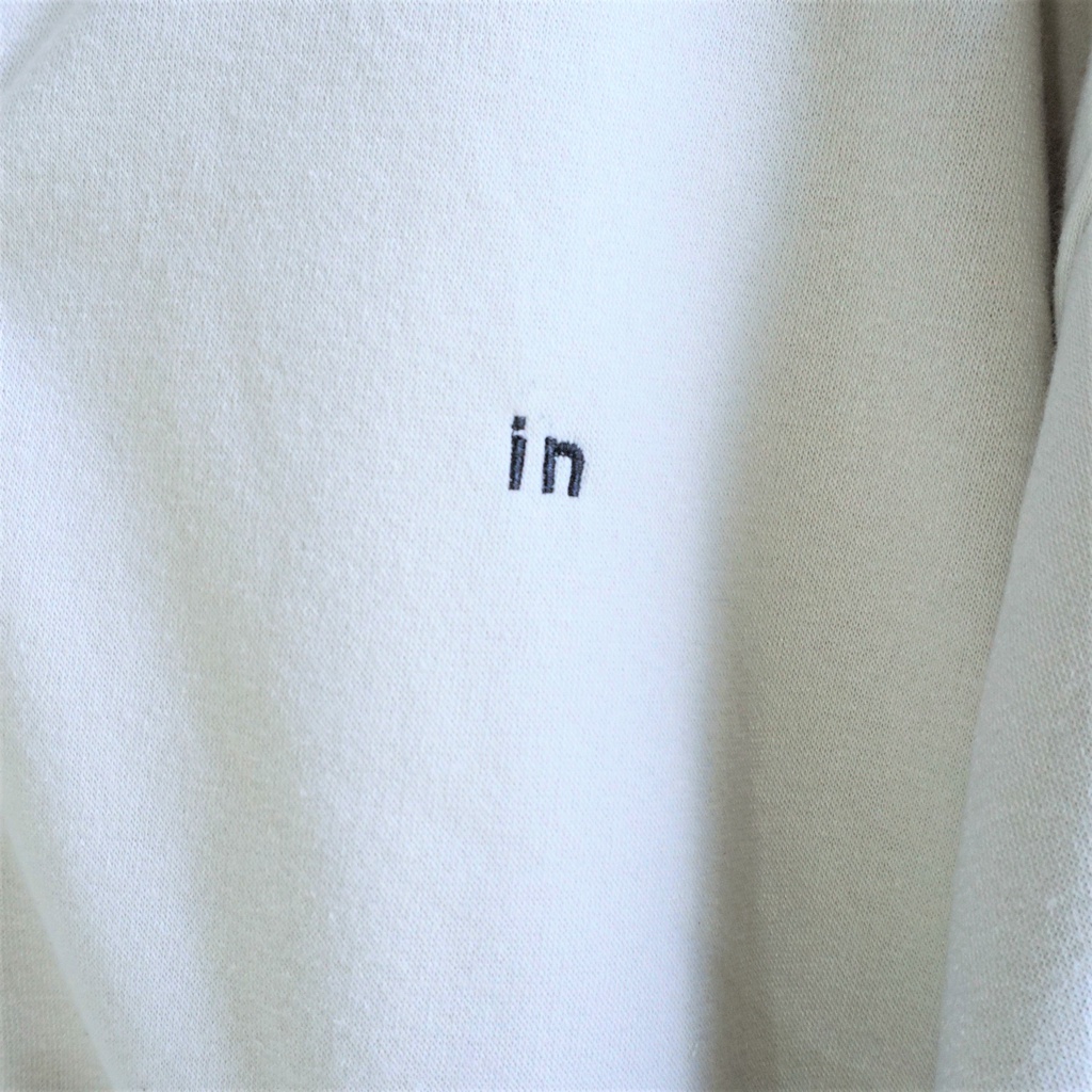 [sẵn] Áo khoác tay dài form rộng in chữ IN (ảnh thật tại shop) Tanazi Closet