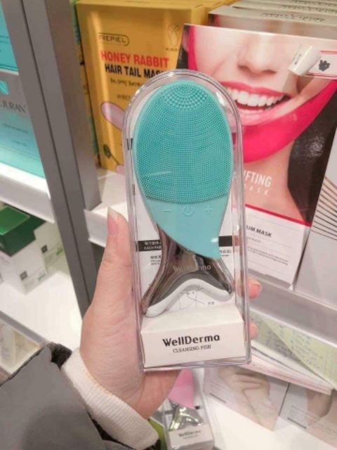 MÁY RỬA MẶT WELLDERMA CLEANSING FISH HÀN QUỐC