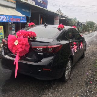 Bộ hoa xe cưới