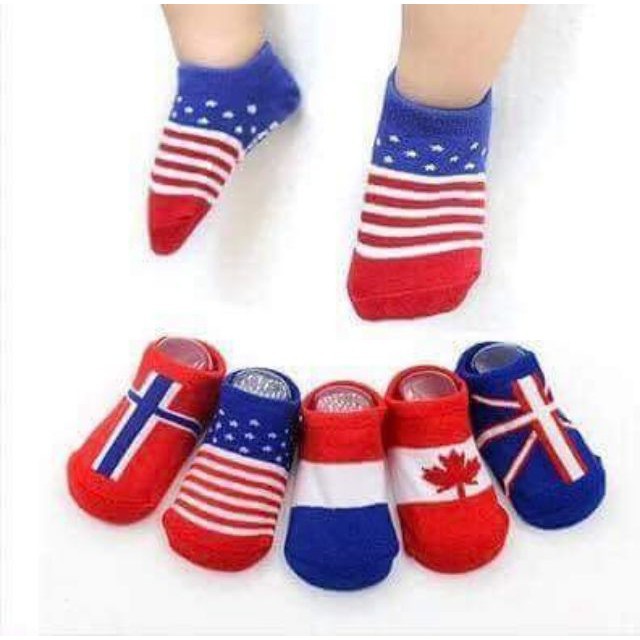 Combo 10 đôi tất cờ cho bé