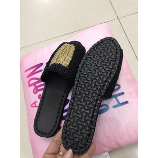 Đế dép đục lỗ dành cho đan -móc len