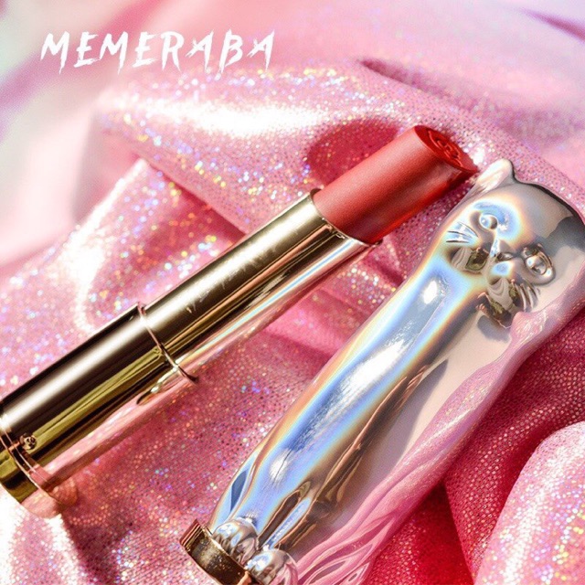 Son mèo Crystal Memeraba