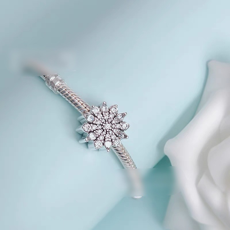 charm pan hoa tuyết đính đá trắng bạc s925 cao cấp