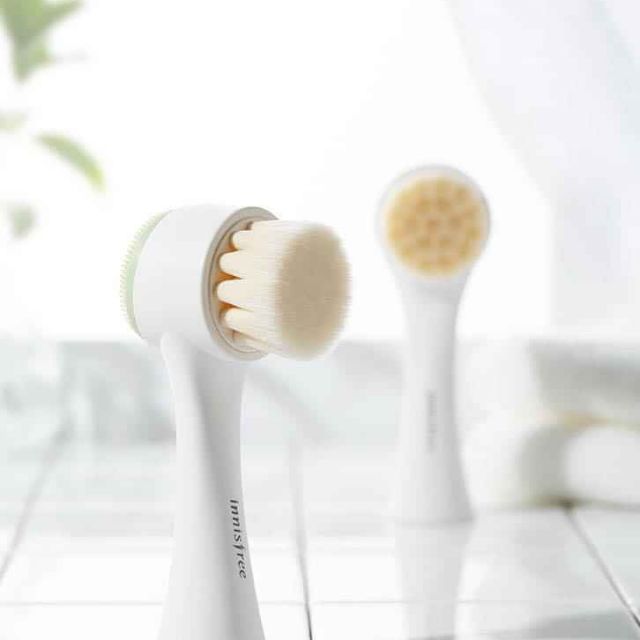🌟Cọ Rửa Mặt Đa Năng INNISFREE 
#Innisfree_Dual_Pore_Cleansing_Brus