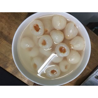Vải thiều lon Việt Nam 565g