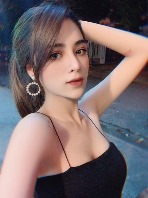 Áo 2 dây bún siêu hot (chất zip)