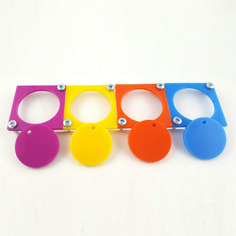 Đồ chơi cho vẹt 4