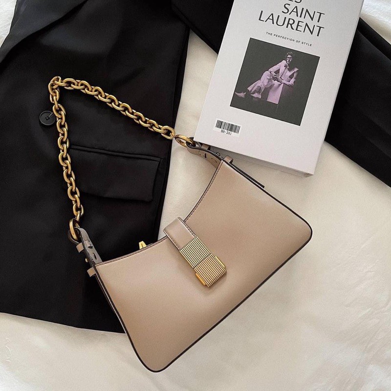 TÚI CNK KẸP NÁCH