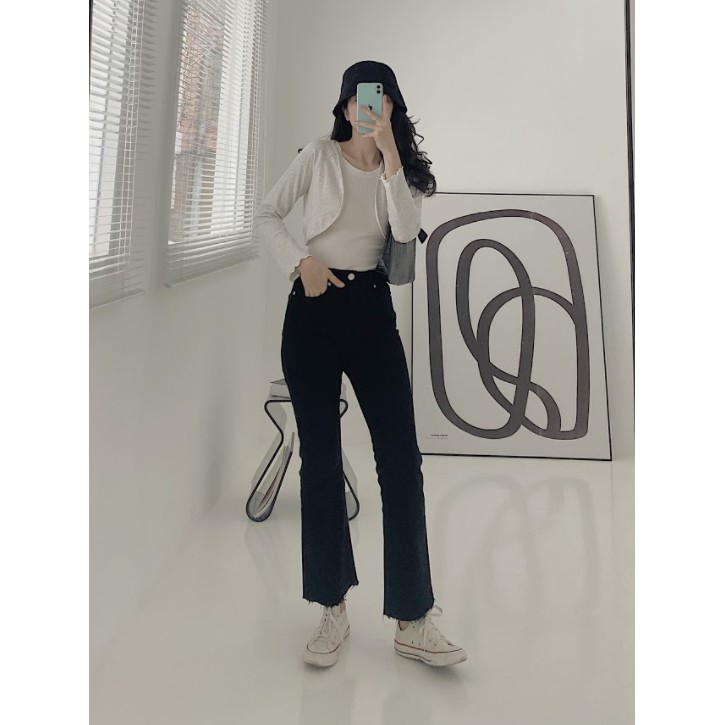 [Mã BMBAU50 giảm 7% tối đa 50K đơn 99K] Quần jean thời trang GAGO high waist bootcut denim màu đen GO3350