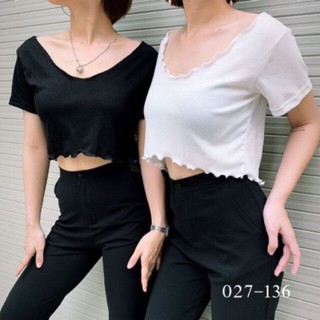 áo croptop cuốn biên cổ tim