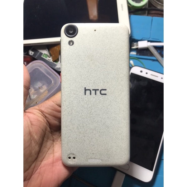 Xác điện thoại htc d630n