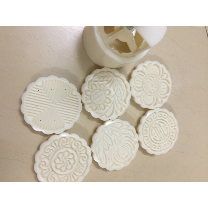 Khuôn bánh trung thu 6 mặt hoa