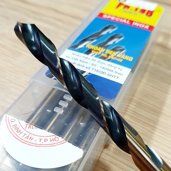 Một Mũi Khoan 10 Ly Đen Vàng Cực Phẩm Dùng Khoan Inox Chất Liệu Thép M2, HRC=68, Fr.135