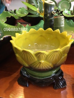 Bát thả hoa kèm đế