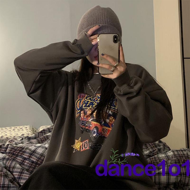 Áo nỉ dài tay cổ tròn form rộng in họa tiết hoạt hình cho nữ