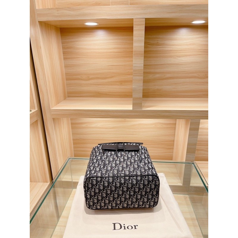 𝐁𝐀𝐋𝐎 𝐓𝐇𝐎̂̉ 𝐂𝐀̂̉𝐌 𝐃𝐈𝐎𝐑