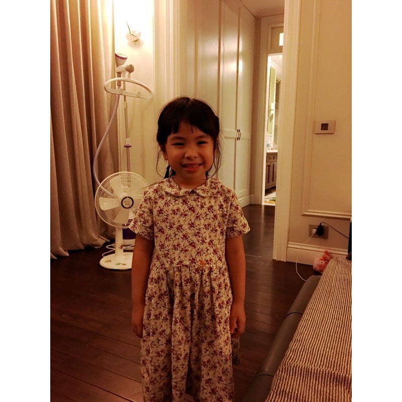 Váy cho bé 5 tuổi thanh lý