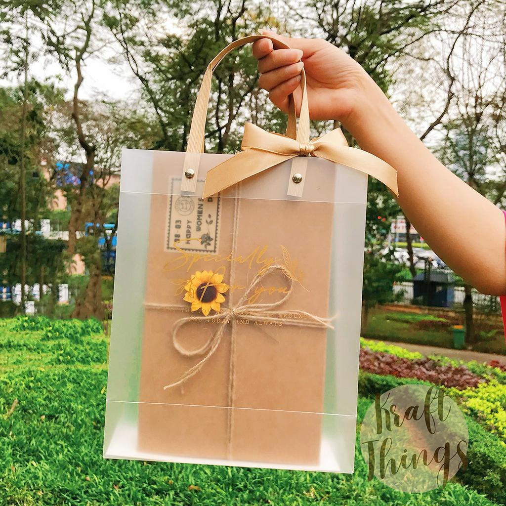 COMBO Hộp quà + túi trong quai cói vintage 25x15x6cm CB4 Kraft Things