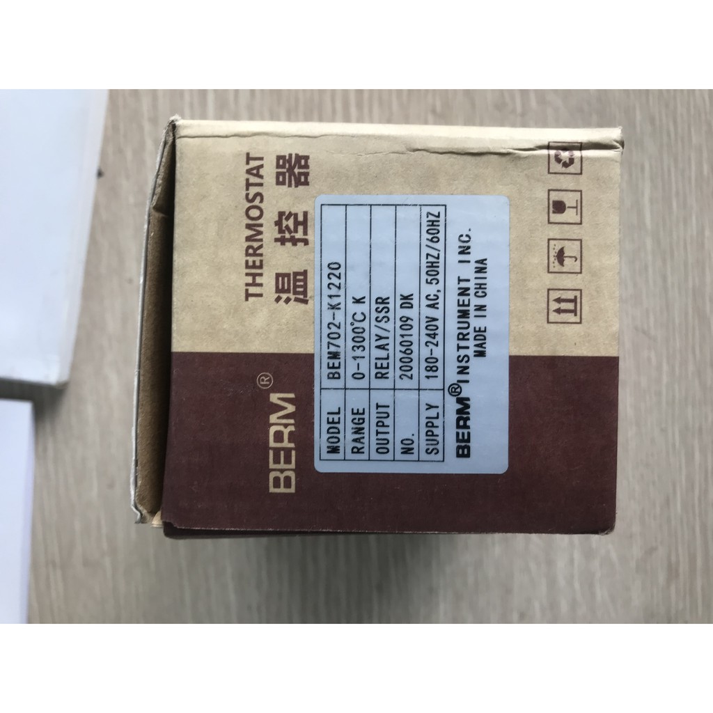 Đồng hồ nhiệt độ màn hình LCD 0-1300 độ BEM702 relay/ssr