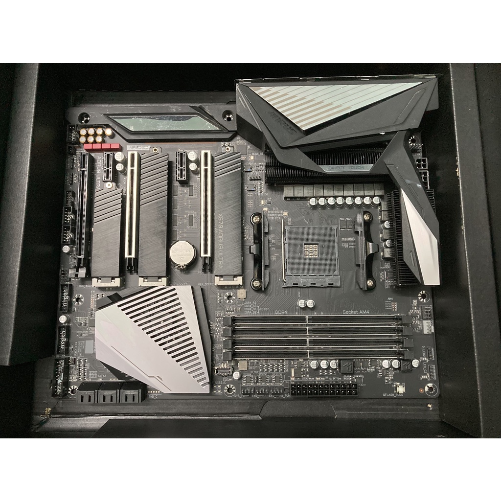 Mainboard Gigabyte X570 Aorus Ultra - Bo mạch chủ AMD socket AM4