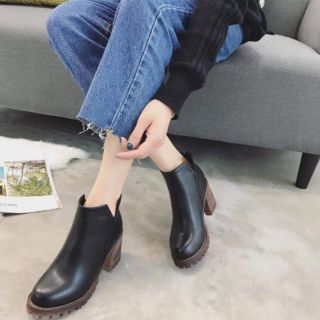 Bốt da cao gót cao gót cực rẻ